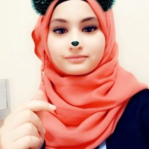 Meet your Posher, Fatima